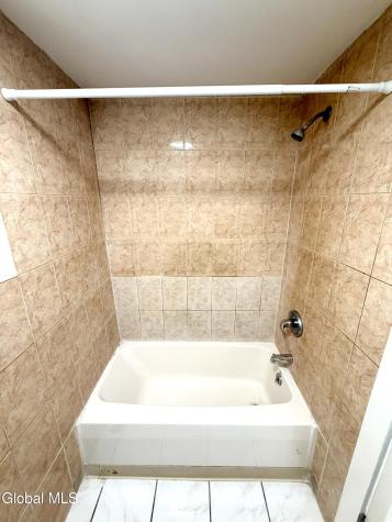 884 Yorkston Street Schenectady NY 12303