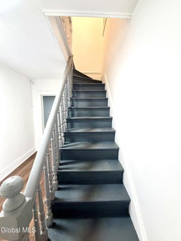 884 Yorkston Street Schenectady NY 12303