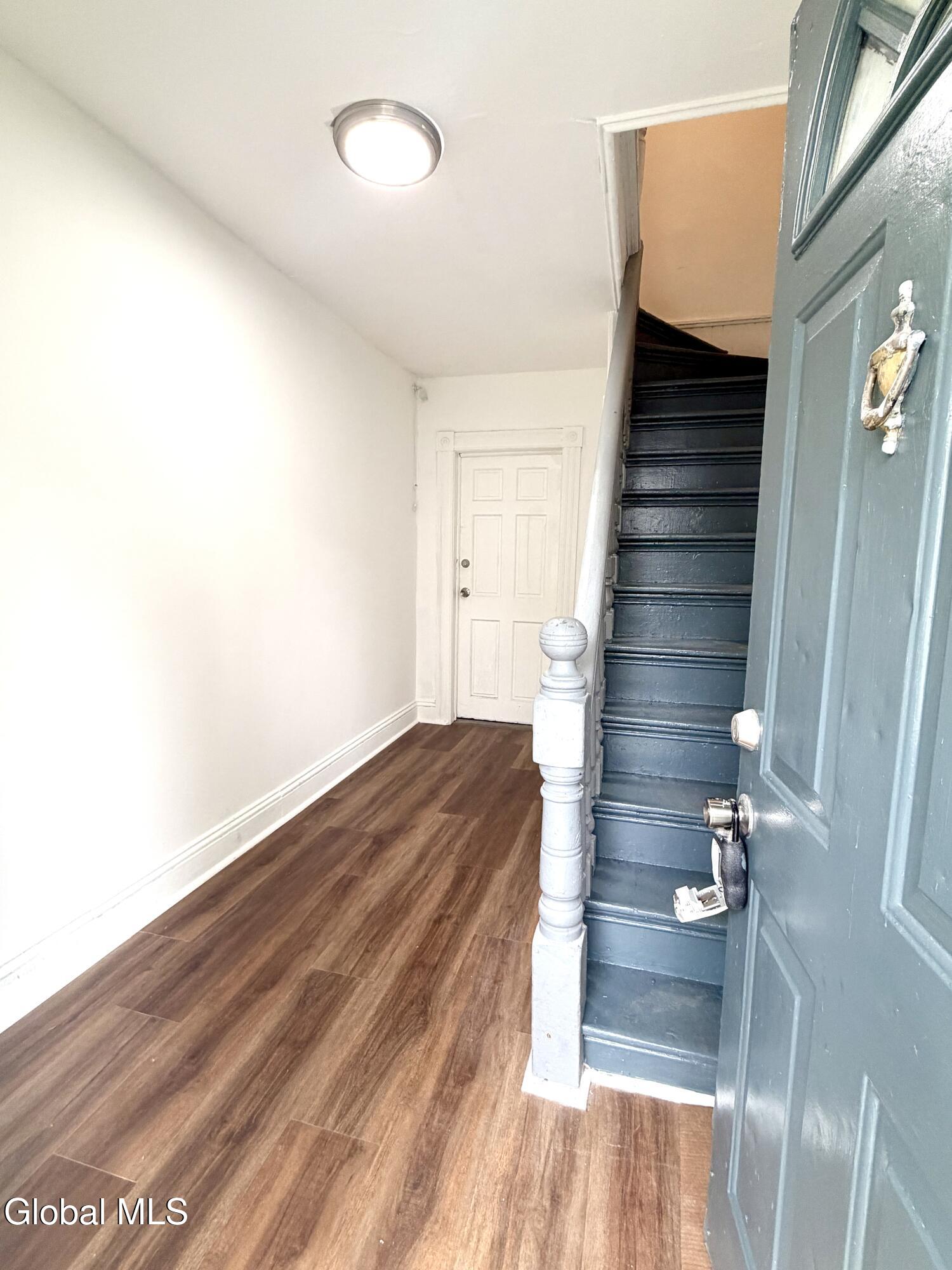 884 Yorkston Street Schenectady NY 12303