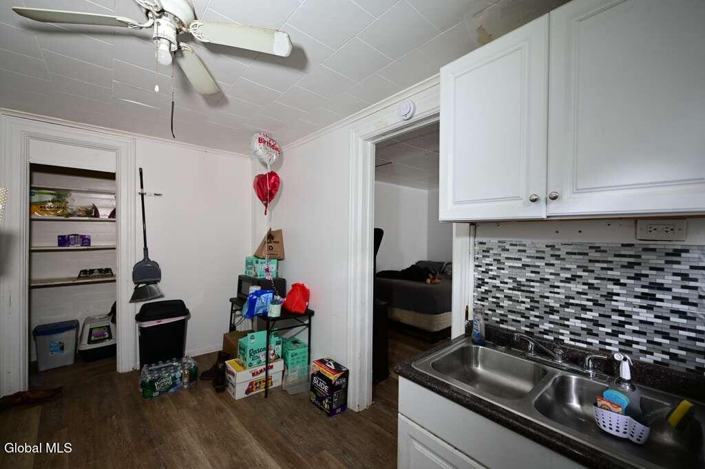 70 Saratoga Avenue Waterford NY 12188