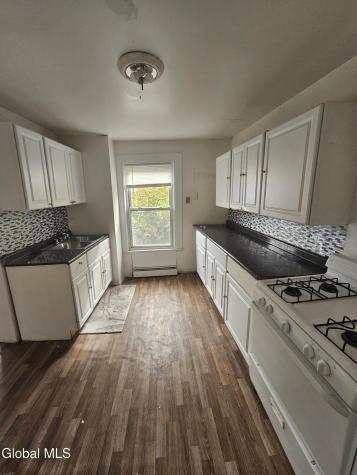 70 Saratoga Avenue Waterford NY 12188