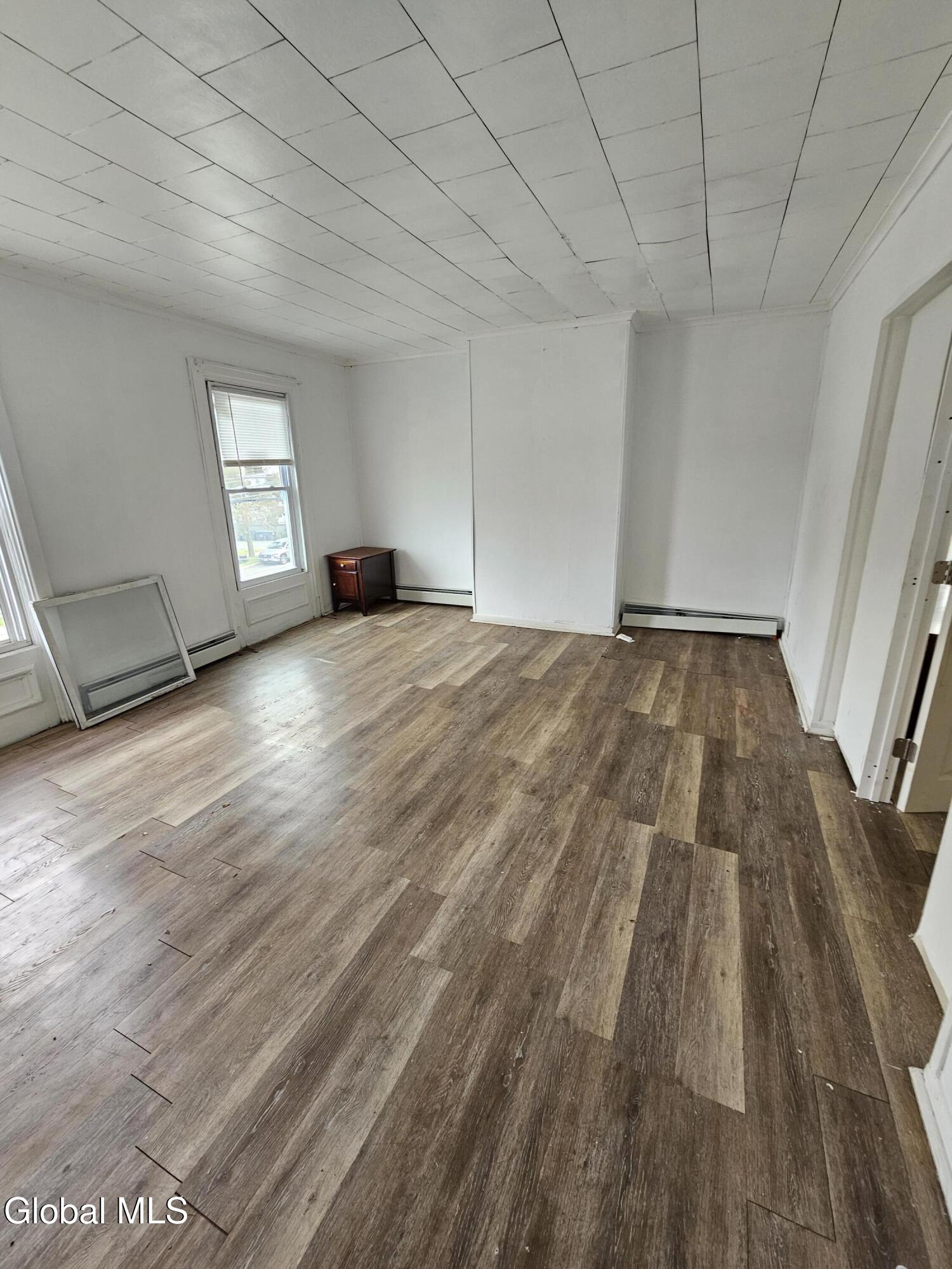 70 Saratoga Avenue Waterford NY 12188