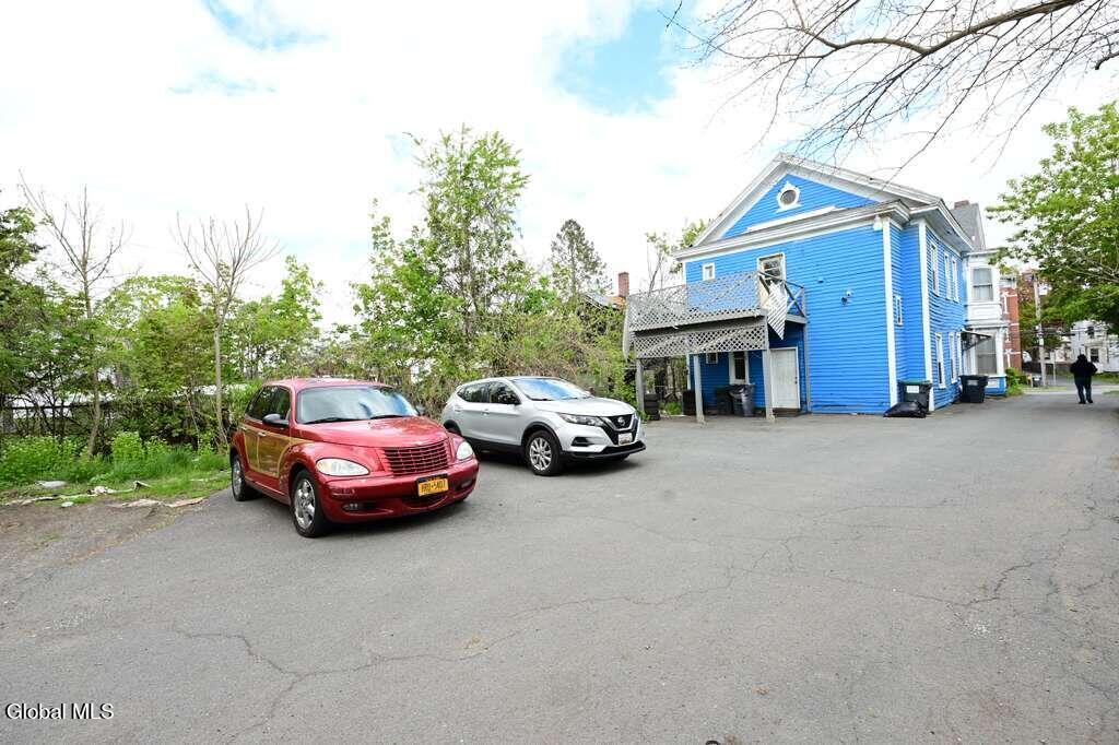 70 Saratoga Avenue Waterford NY 12188