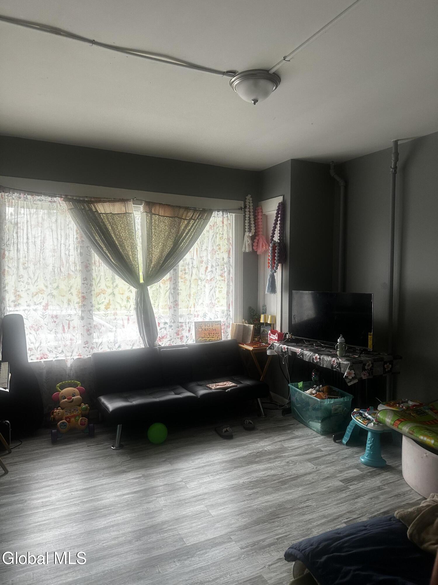 274 Morton Avenue Albany NY 12209