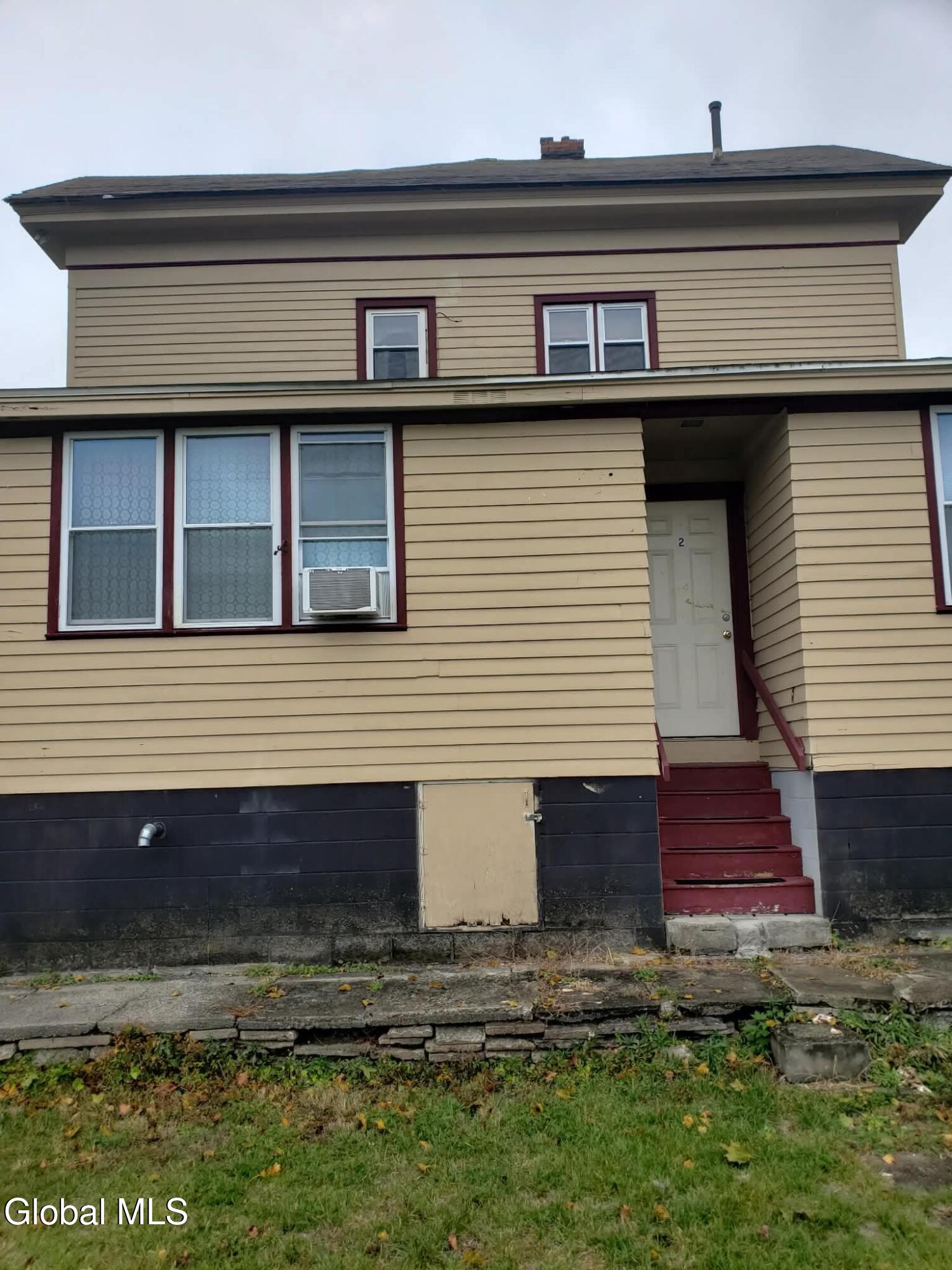 34 3rd Avenue Gloversville NY 12078