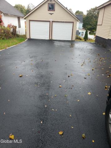 34 3rd Avenue Gloversville NY 12078