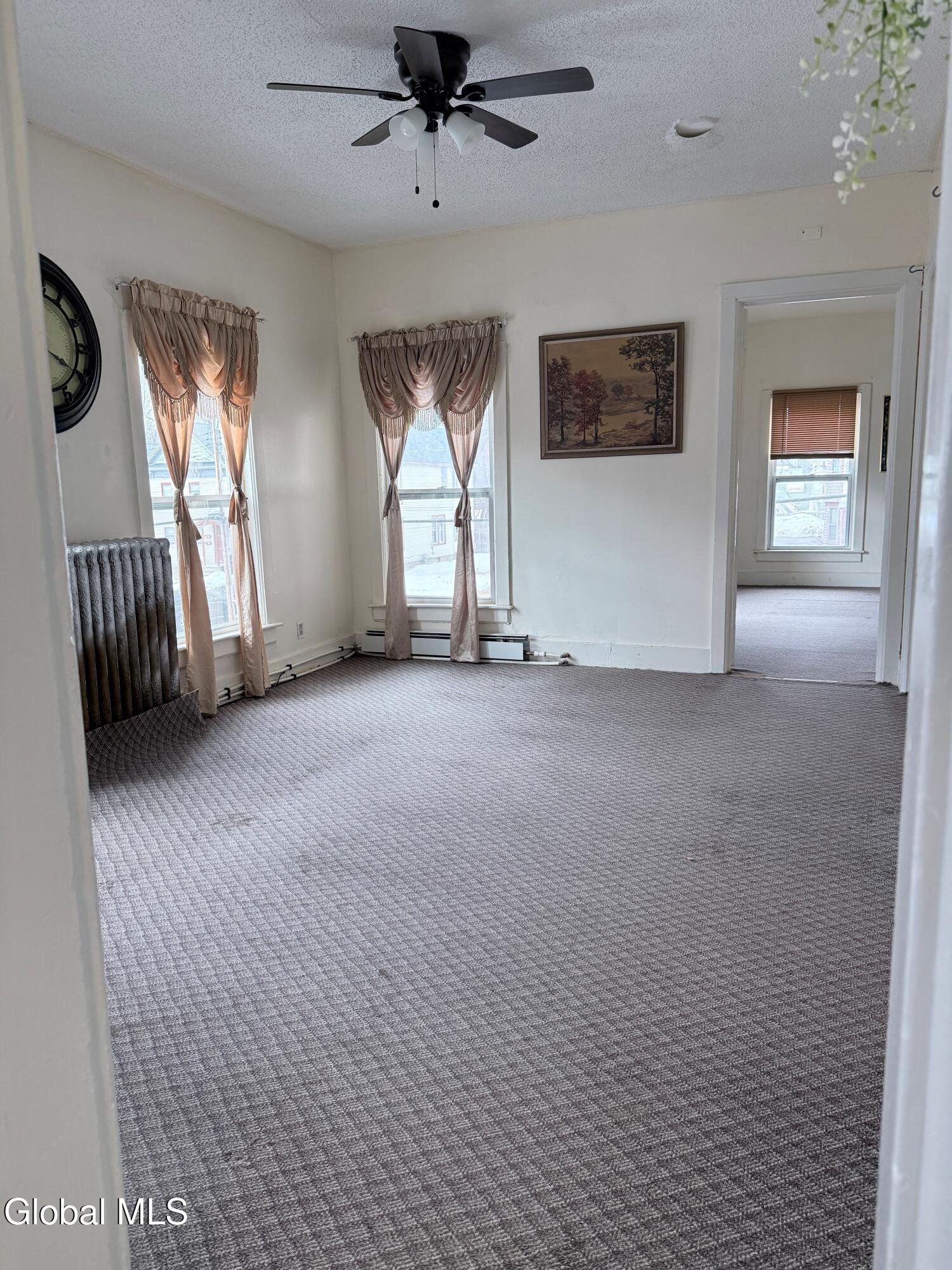 34 3rd Avenue Gloversville NY 12078