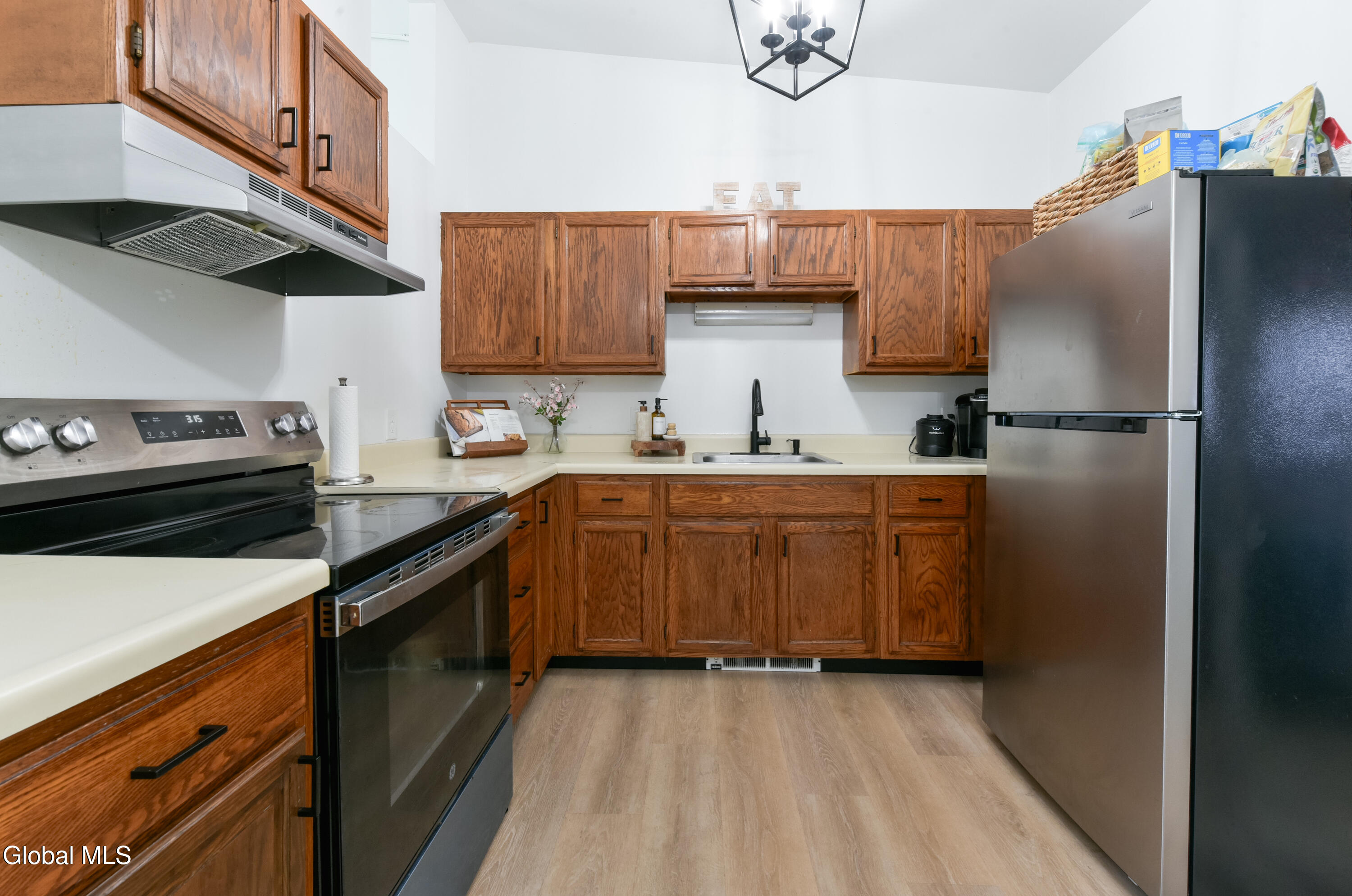 39 Irving Street Albany NY 12202
