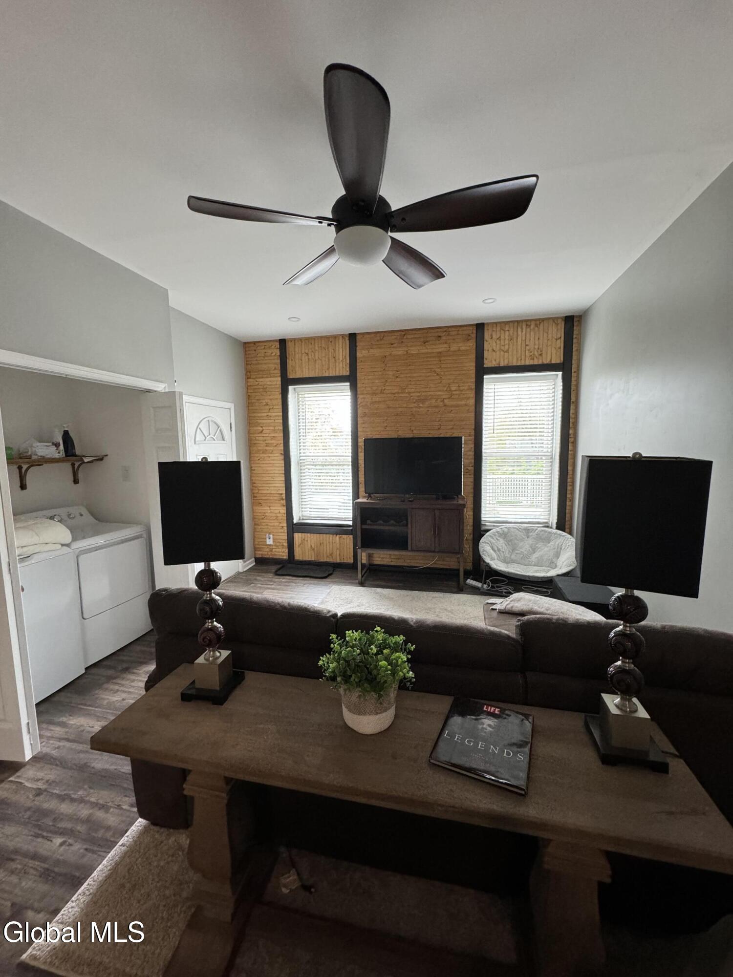 39 Irving Street Albany NY 12202