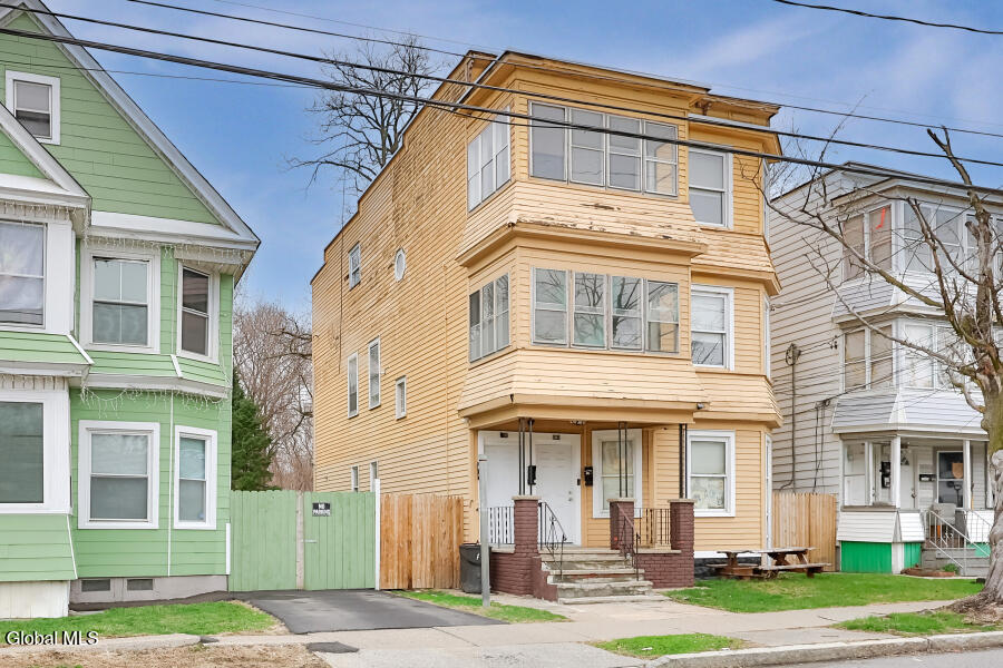 917 Bridge Street Schenectady NY 12303