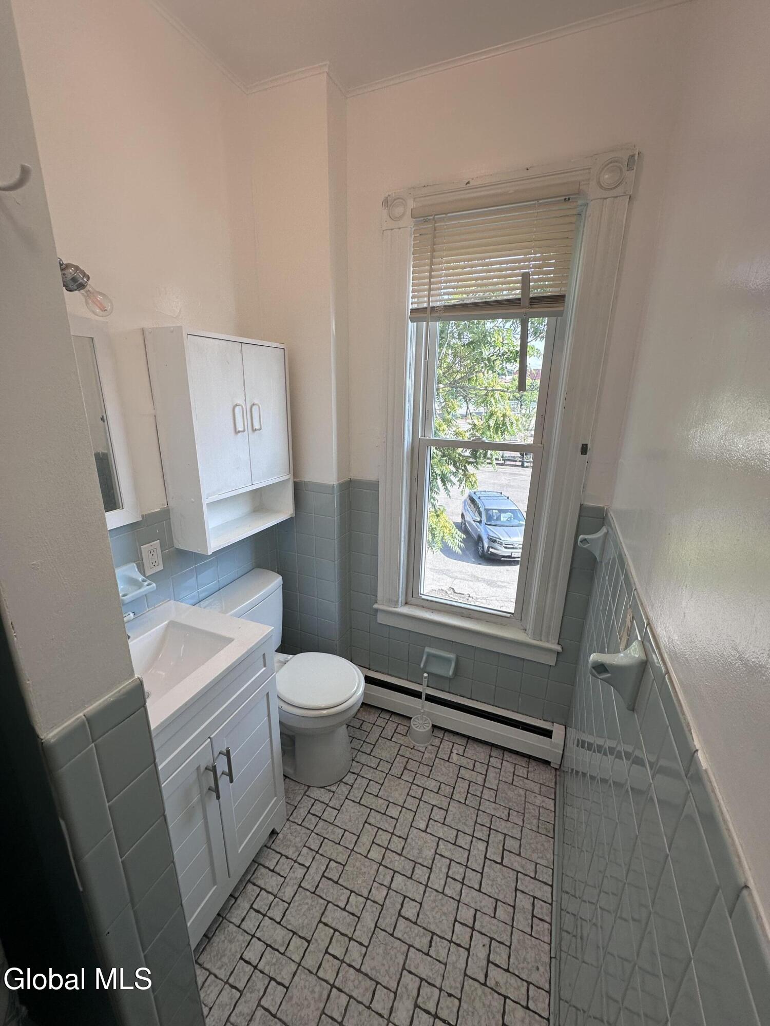 6 N College Street Schenectady NY 12305