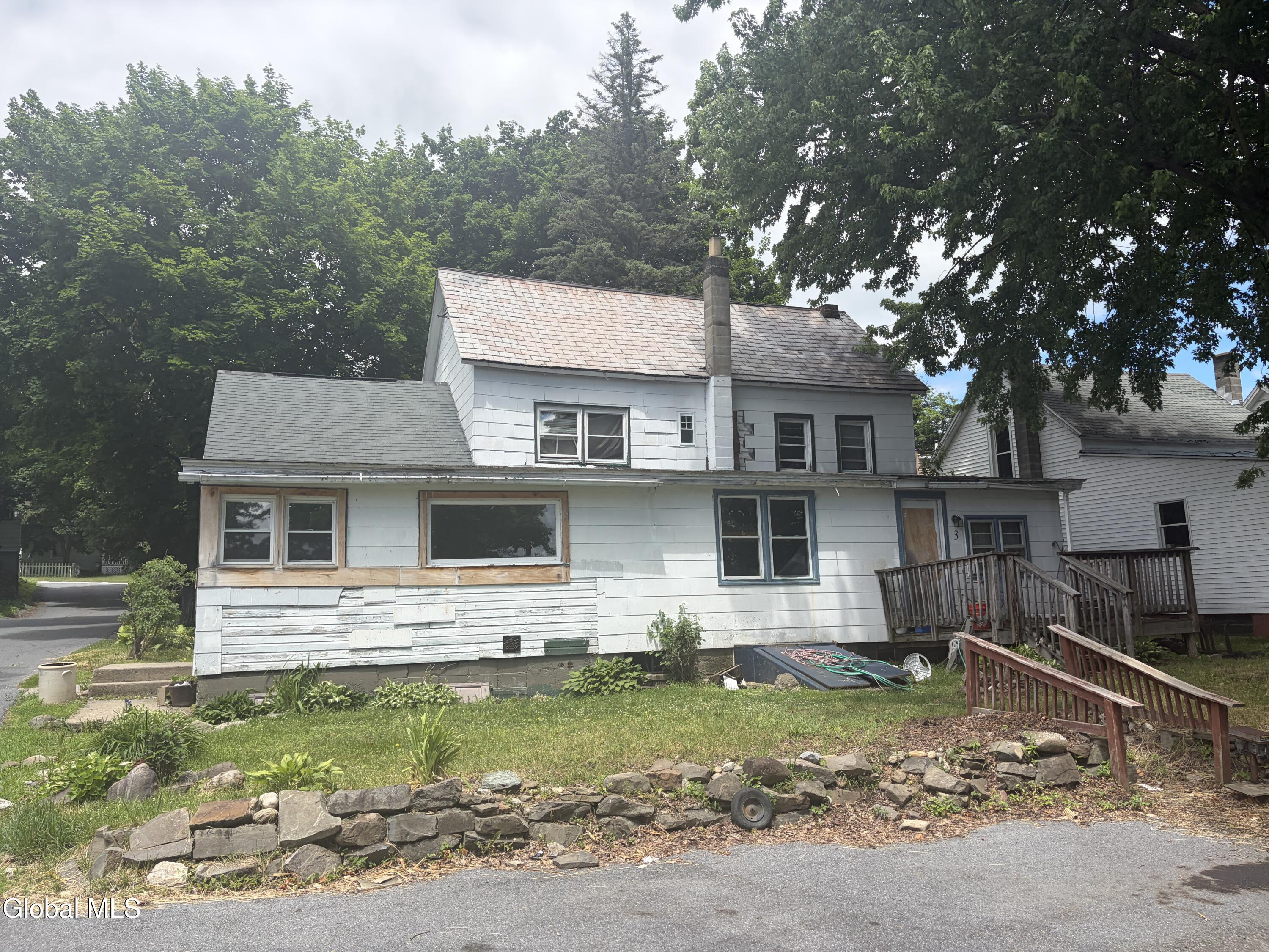 3 Bunce Lane Stillwater NY 12170