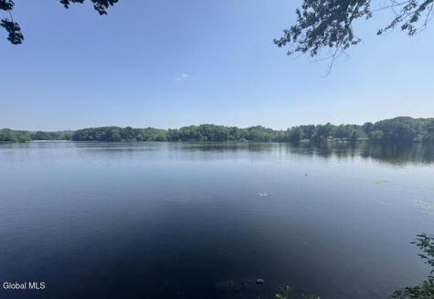 3 Bunce Lane Stillwater NY 12170