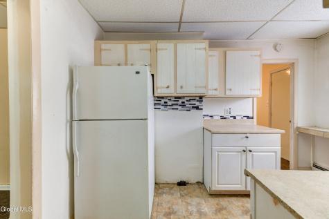 609 Mcclellan Street Schenectady NY 12304