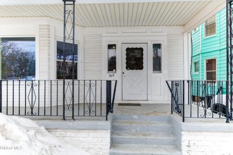 609 Mcclellan Street Schenectady NY 12304