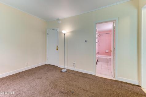 609 Mcclellan Street Schenectady NY 12304