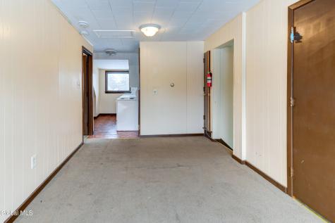 609 Mcclellan Street Schenectady NY 12304