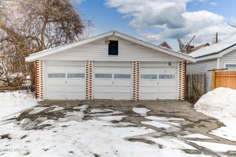 609 Mcclellan Street Schenectady NY 12304