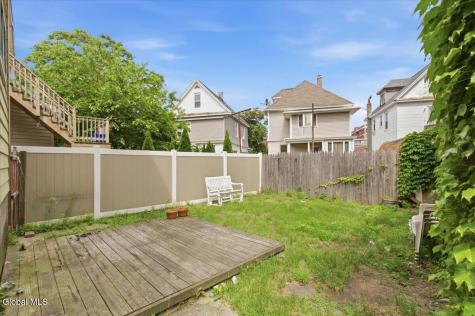 422 Manning Boulevard Albany NY 12206