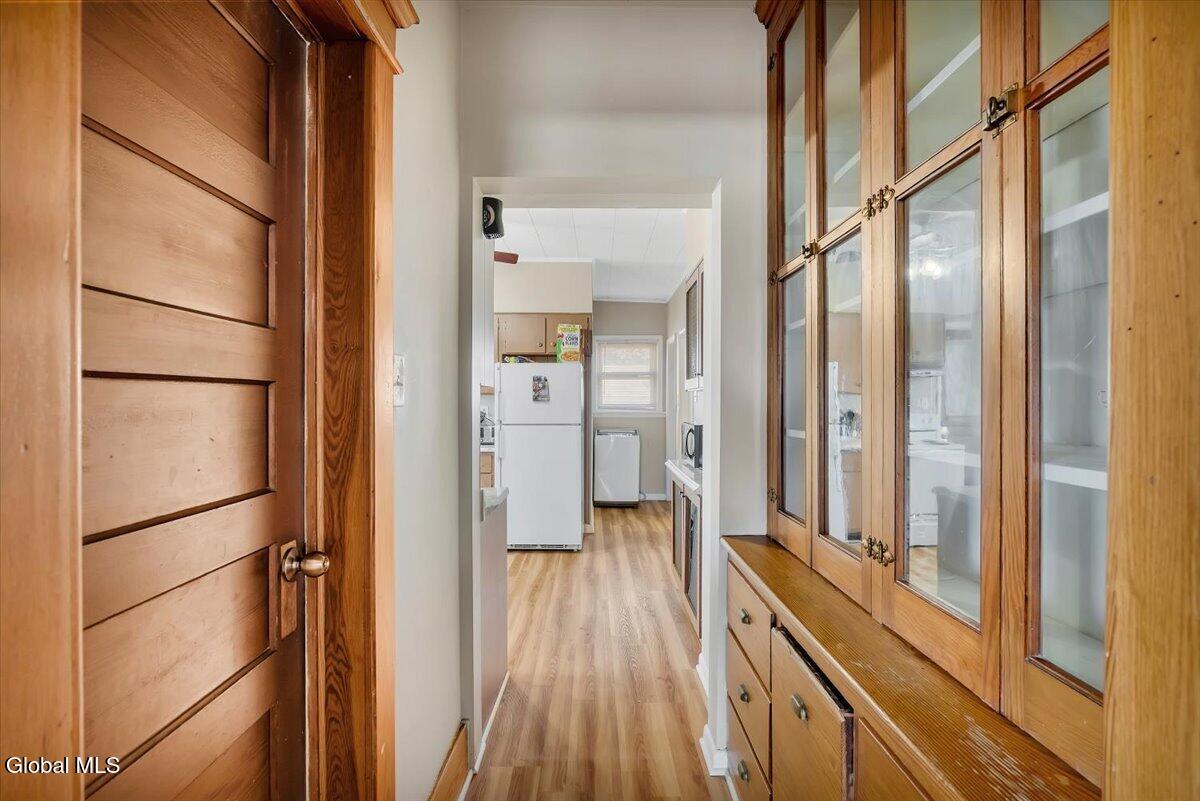 29 Mcclellan Avenue Amsterdam NY 12010