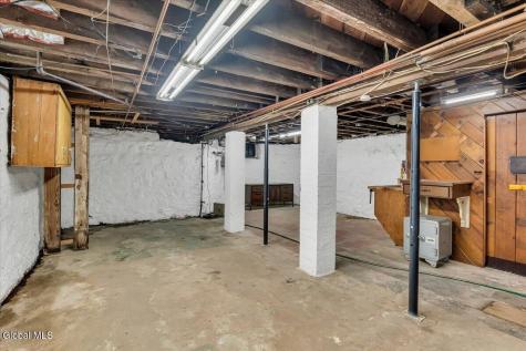29 Mcclellan Avenue Amsterdam NY 12010