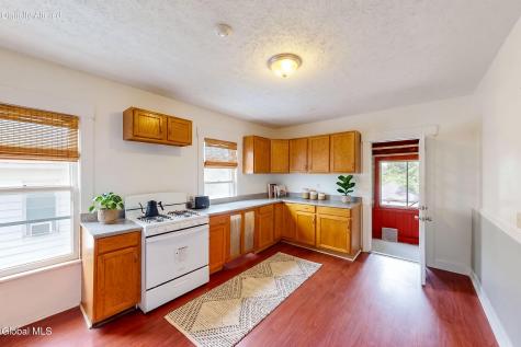 305-307 Furman Street Schenectady NY 12304