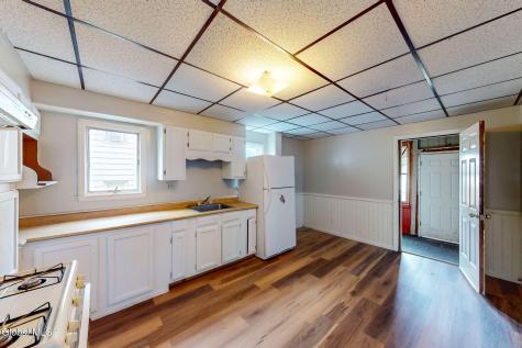 305-307 Furman Street Schenectady NY 12304