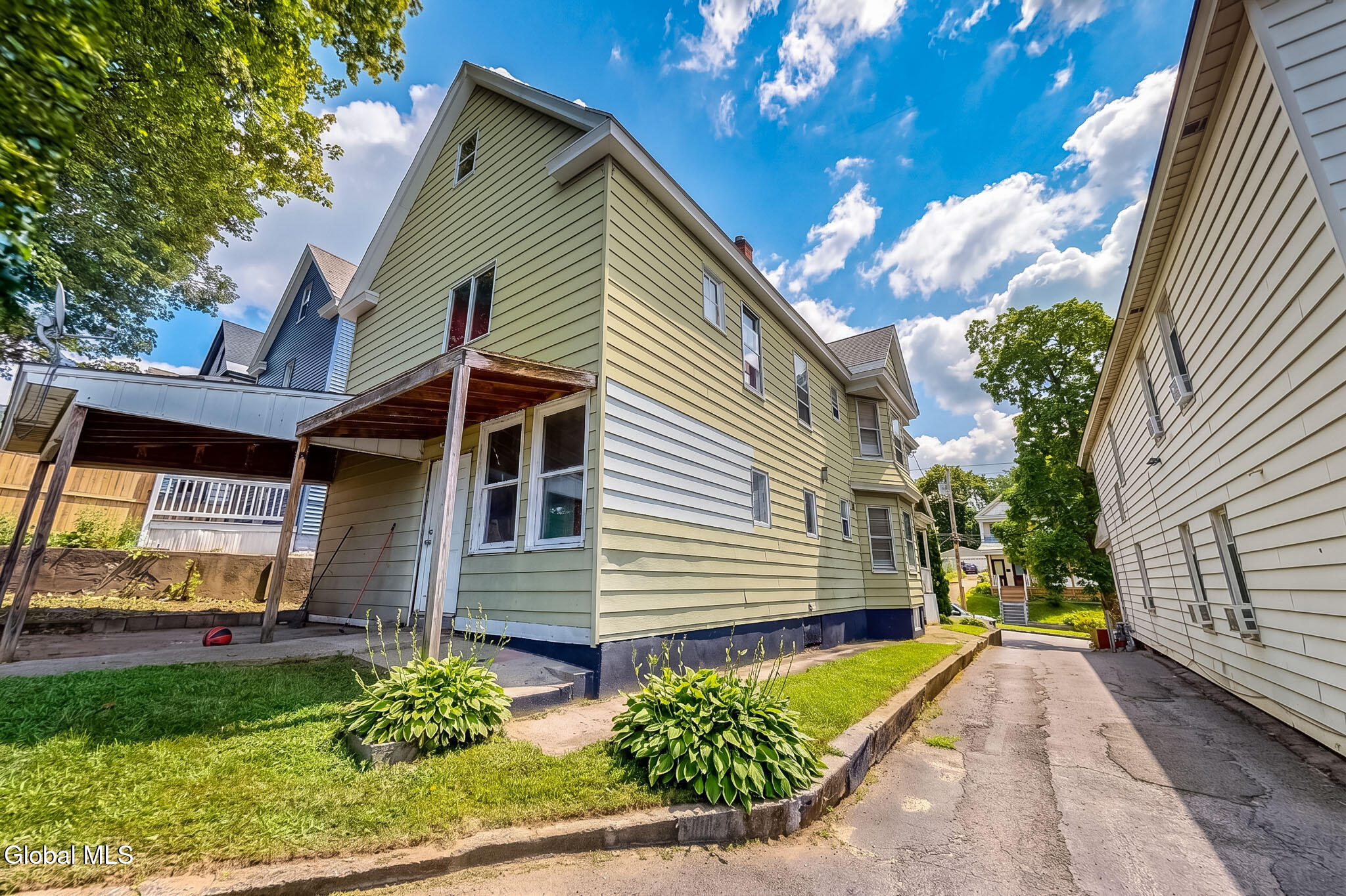 305-307 Furman Street Schenectady NY 12304