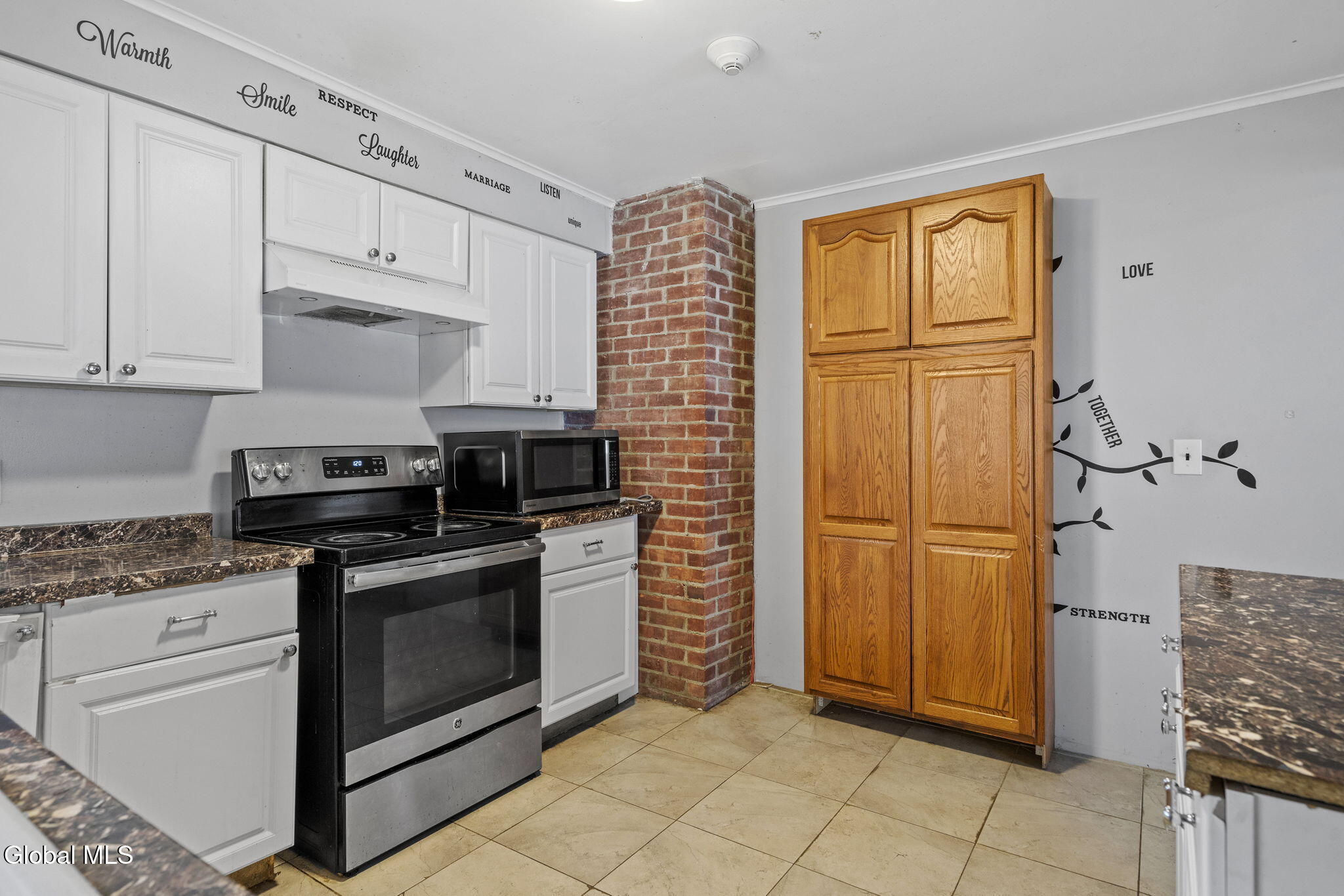 4 Nicholas Street Johnstown NY 12095