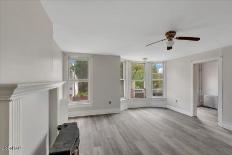715 2nd Avenue Troy NY 12182