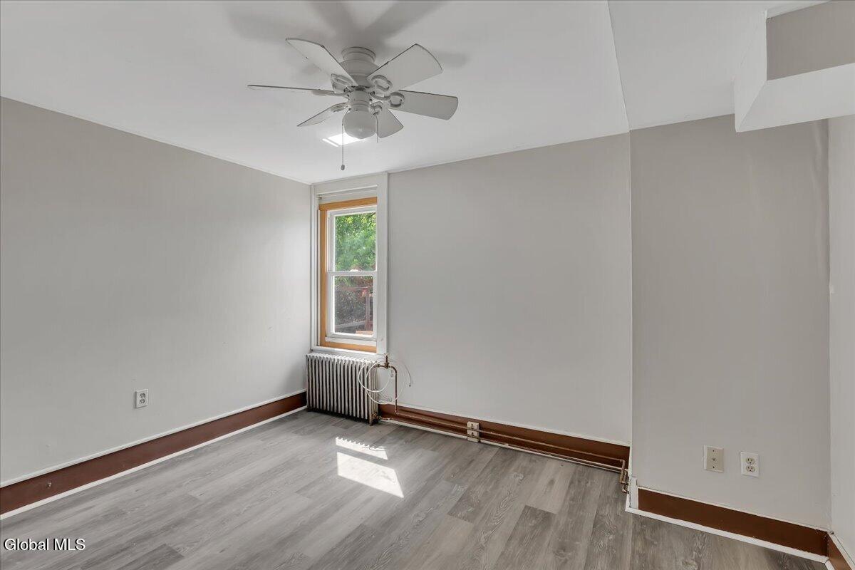 715 2nd Avenue Troy NY 12182