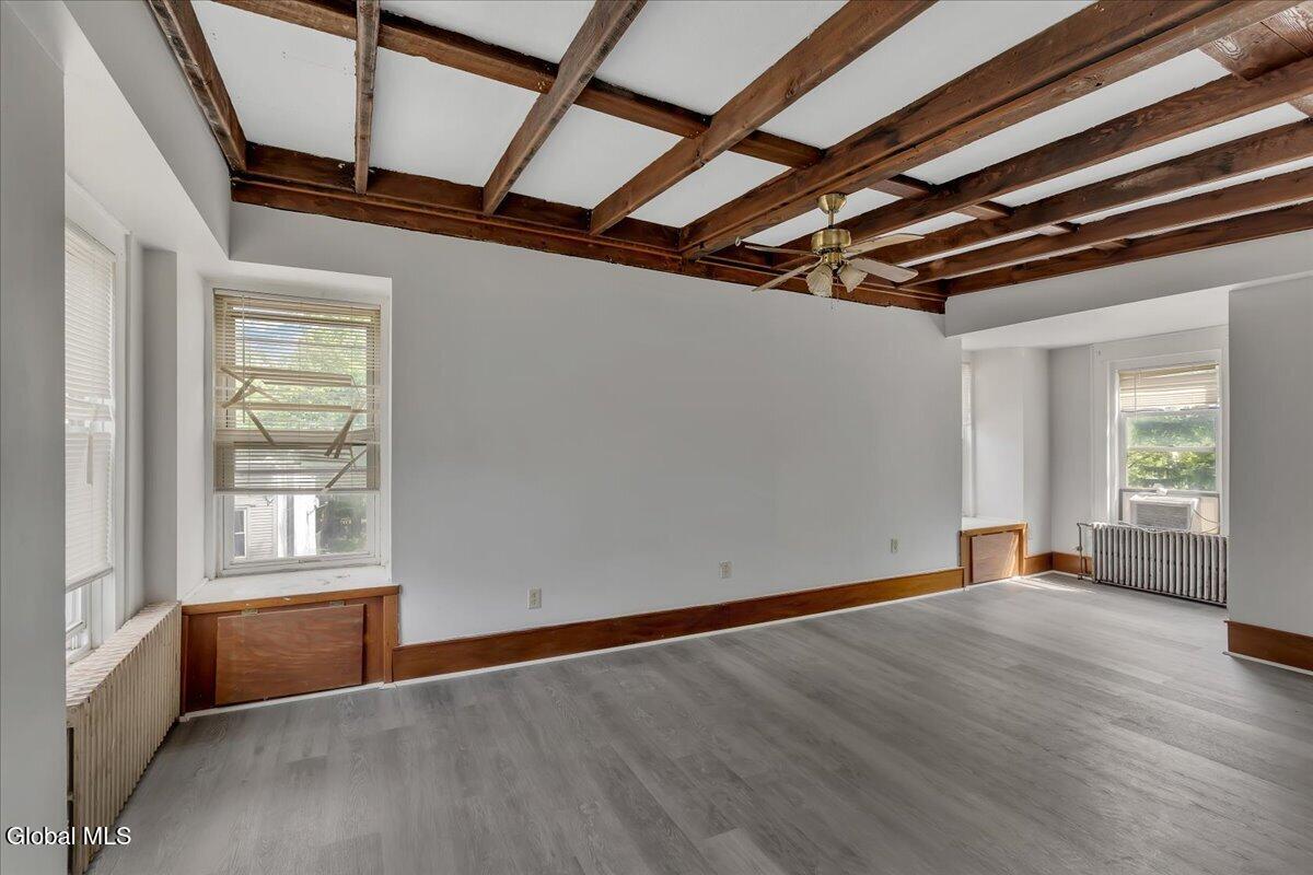 715 2nd Avenue Troy NY 12182