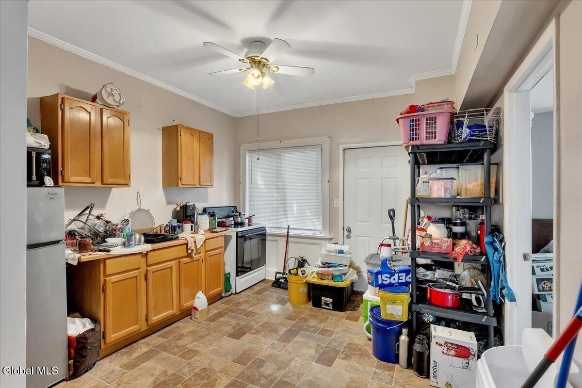 715 2nd Avenue Troy NY 12182
