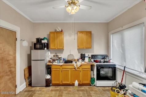 715 2nd Avenue Troy NY 12182