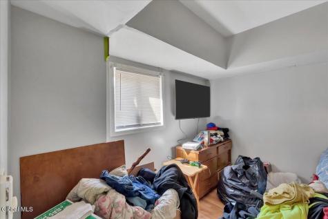 715 2nd Avenue Troy NY 12182