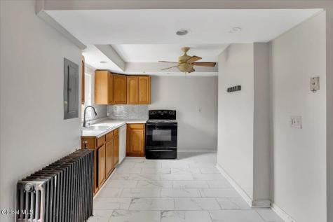 715 2nd Avenue Troy NY 12182