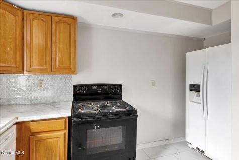 715 2nd Avenue Troy NY 12182