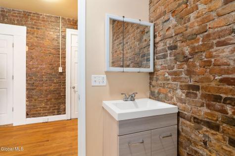 73 Clinton Street Albany NY 12202