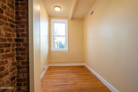 73 Clinton Street Albany NY 12202