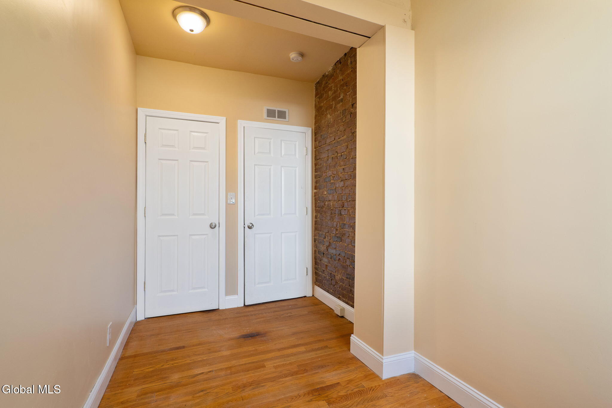 73 Clinton Street Albany NY 12202