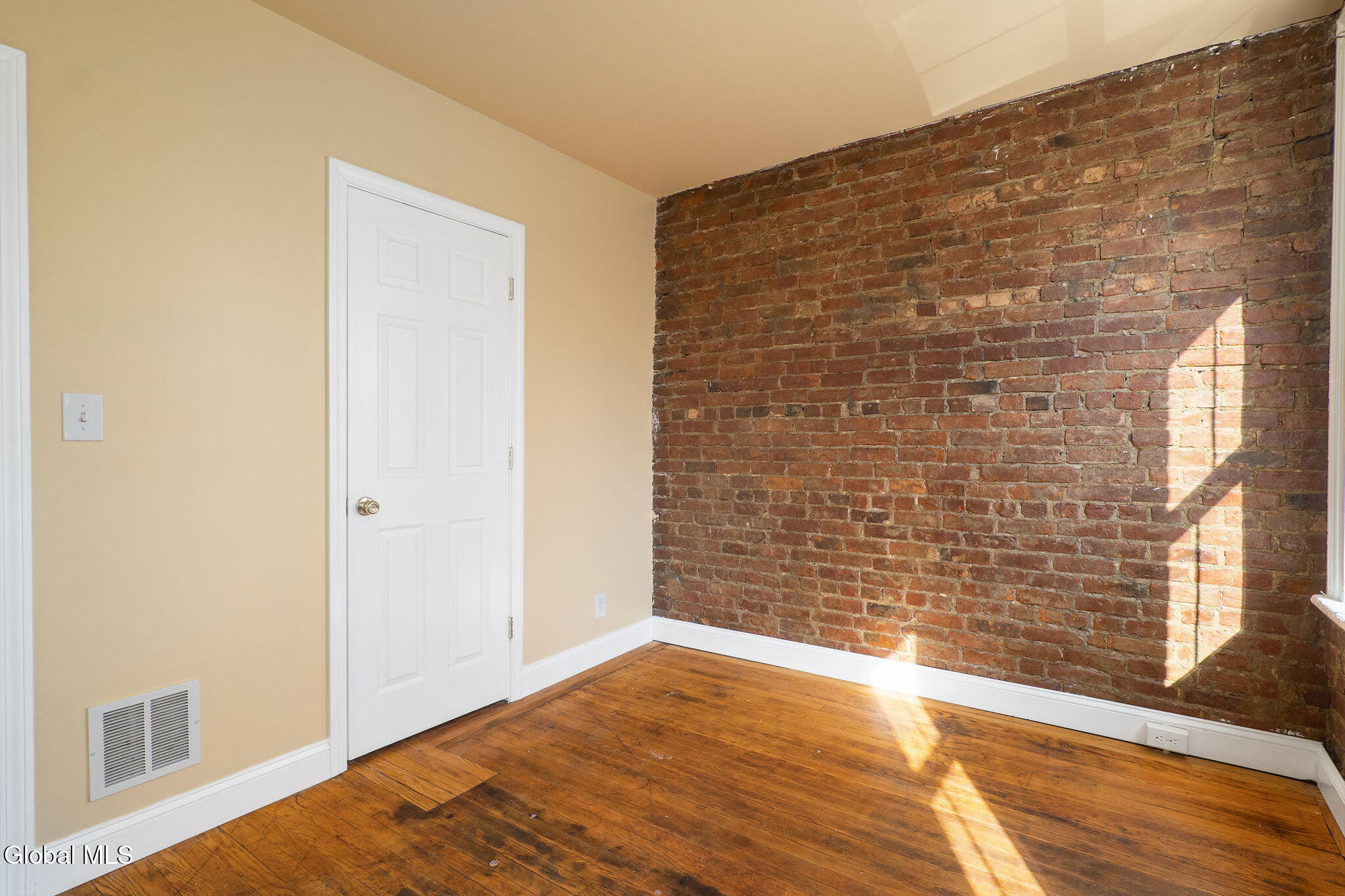 73 Clinton Street Albany NY 12202