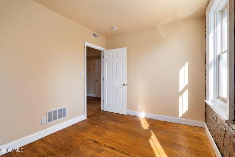73 Clinton Street Albany NY 12202