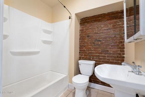 73 Clinton Street Albany NY 12202