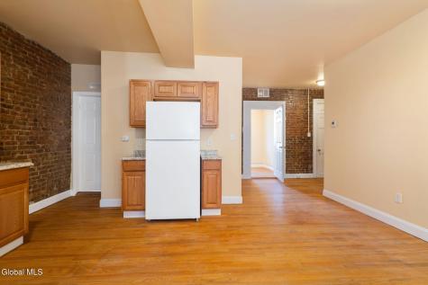 73 Clinton Street Albany NY 12202