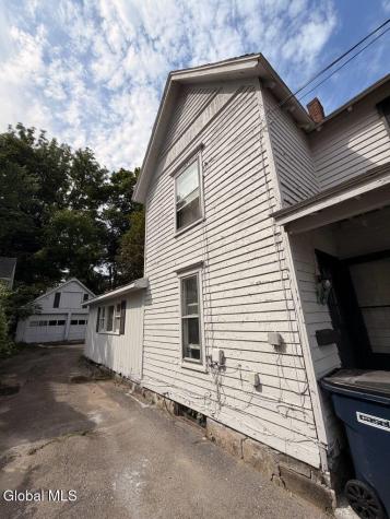 48 5th Avenue Gloversville NY 12078