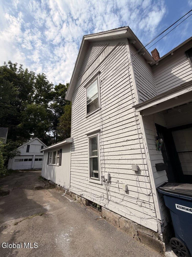48 5th Avenue Gloversville NY 12078