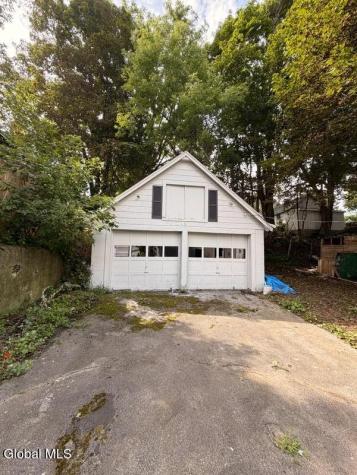 48 5th Avenue Gloversville NY 12078
