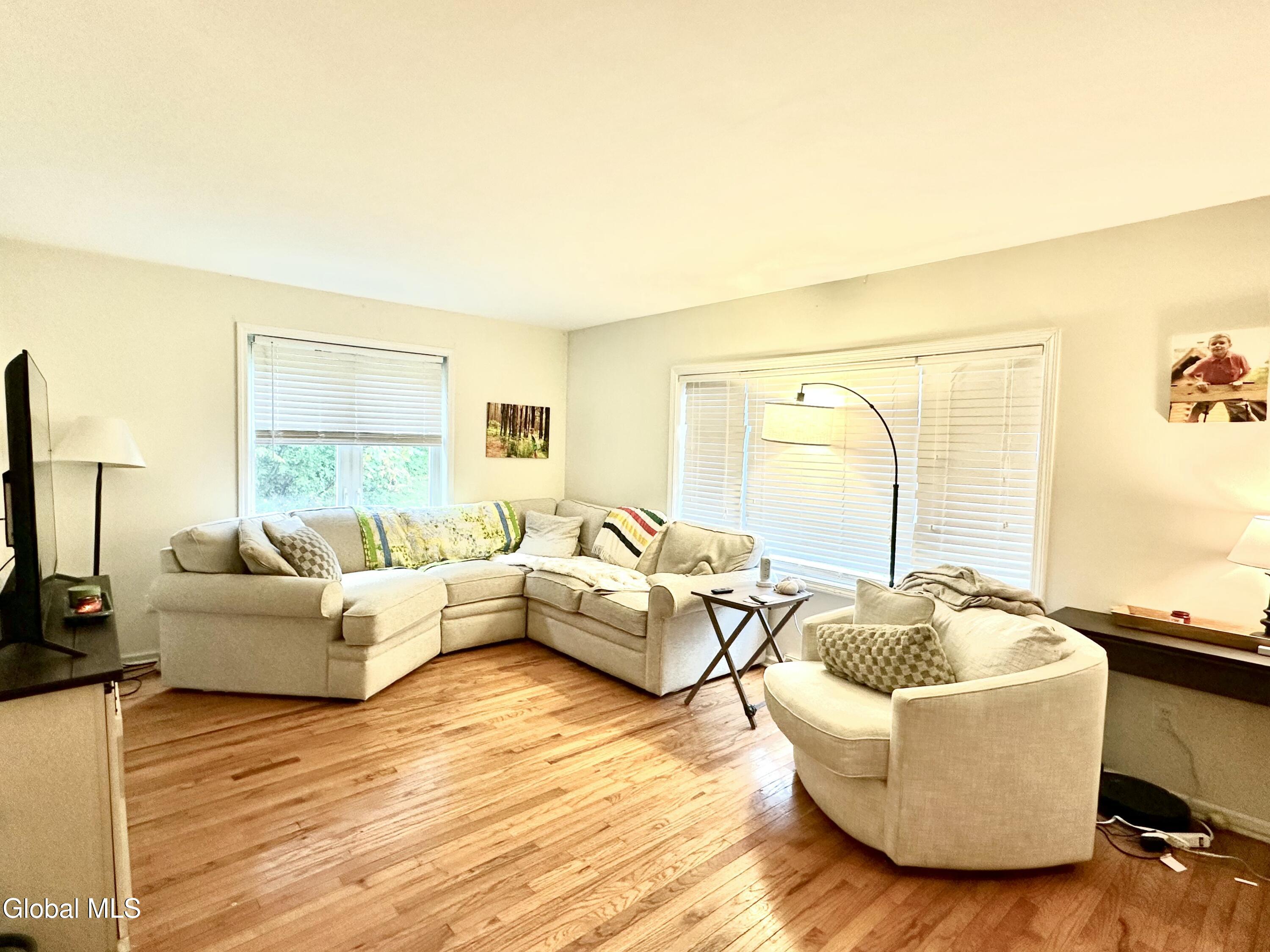 107-109 East Avenue Saratoga Springs NY 12866