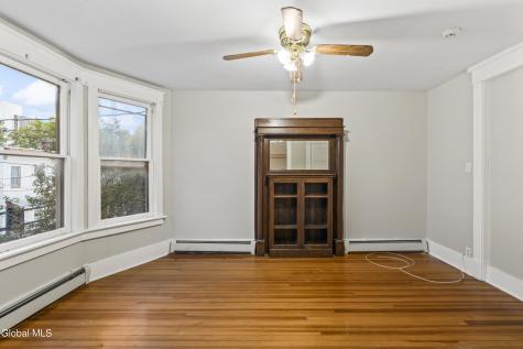 212 Myrtle Avenue Albany NY 12202