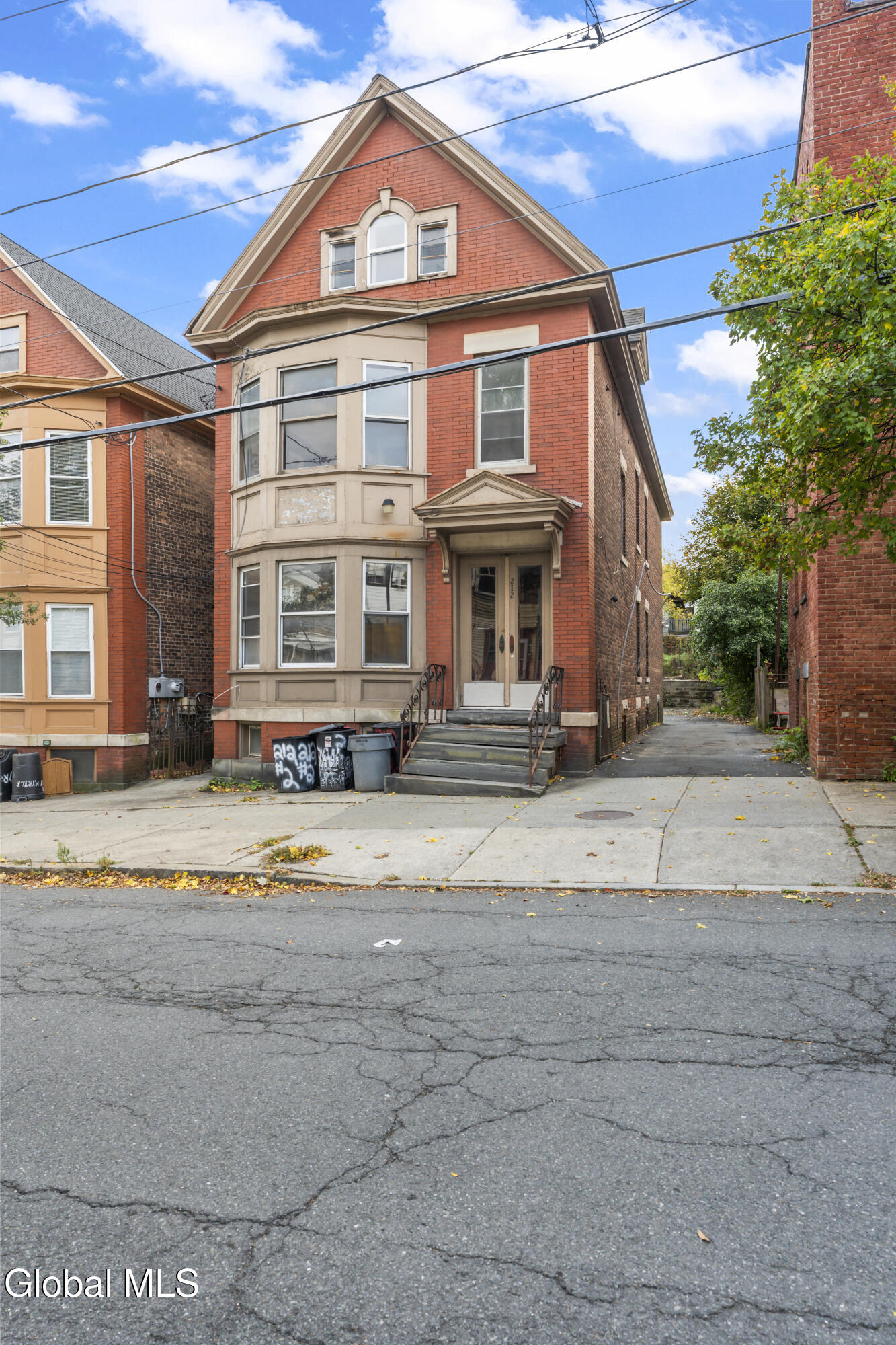 212 Myrtle Avenue Albany NY 12202